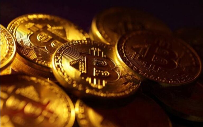 Bitcoin Faces Biggest Weekly Drop in Over a Year Amid Mt. Gox Concerns and Leveraged Selling