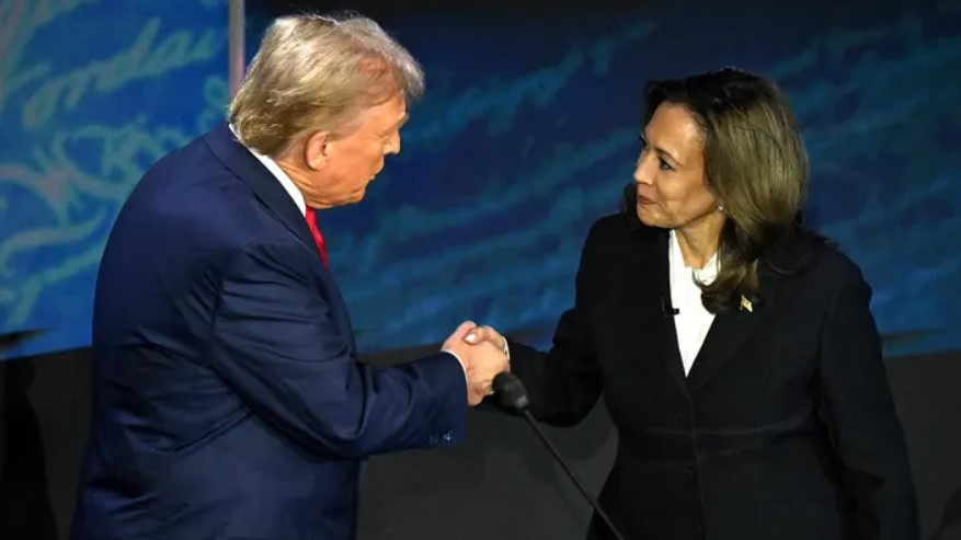 Harris and Trump Make Final Push to Mobilize Voters on Eve of Historic Election