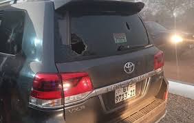 Walewale: Youth from the North East damage the regional minister’s car over curfew