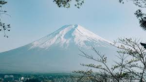 Intending to Ascend Mount Fuji? Japan Now Require a Test and a $27 Fee