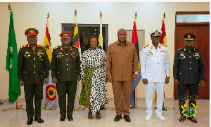 President lauds outgoing CDS, Service Chiefs.