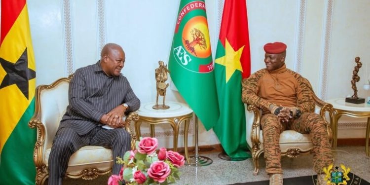 Ghana to engage Burkina Faso over tomato export ban