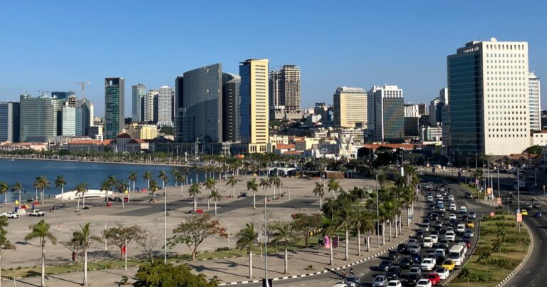 Oman launches an investment bank in Angola to strengthen trade ties with Africa