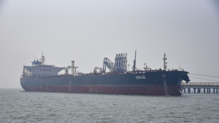 Strait of Hormuz traffic remains limited amid uncertainty over US-Iran ceasefire