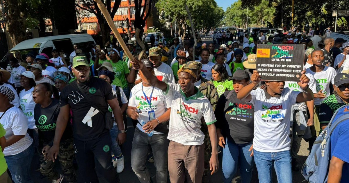 Ghana prepares evacuation for over 300 citizens amid rising xenophobic unrest in South Africa