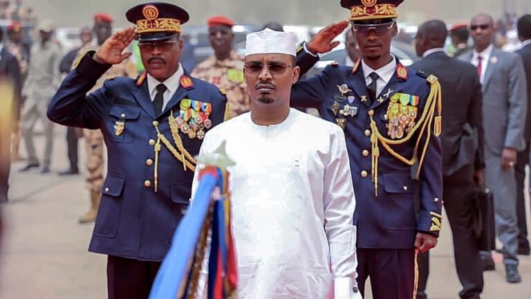 Chad sentences eight opposition leaders to prison and bans coalition