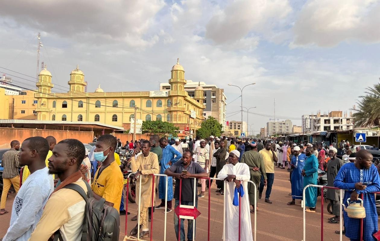 Burkina Faso junta shuts major mosque after arrests of protesters