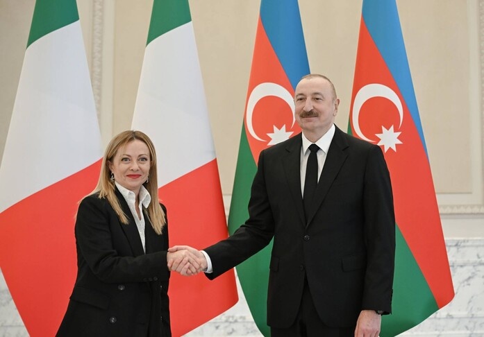 Azerbaijan president holds one-on-one meeting with Italian premier
