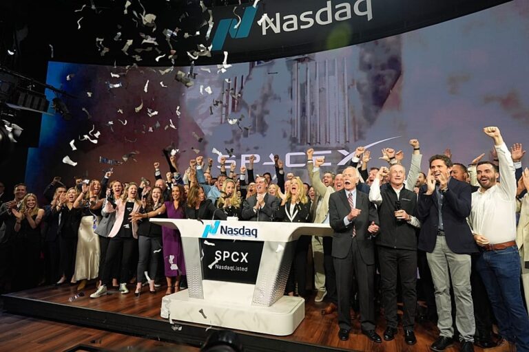SpaceX makes its Nasdaq debut after the largest public offering in history