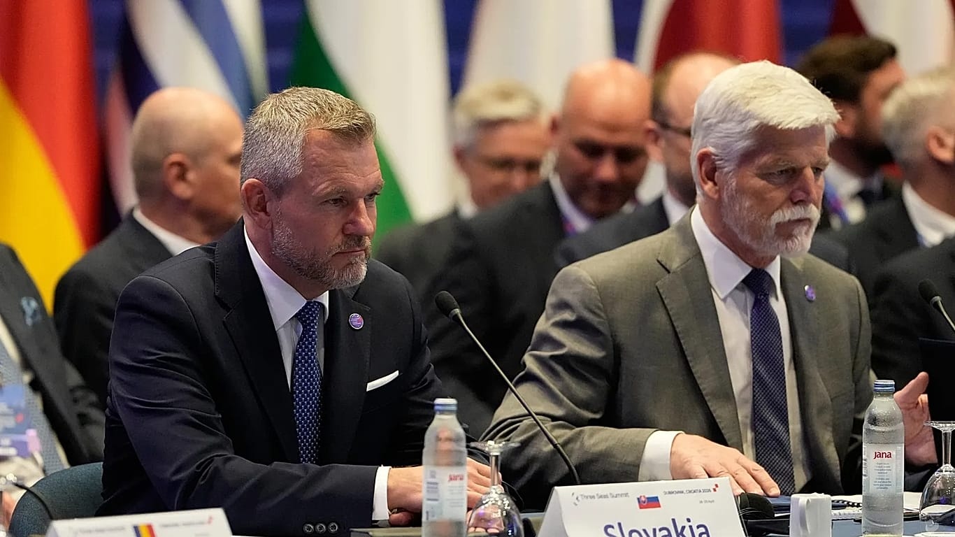 Czech president appeals to Constitutional court amid clash over NATO summit