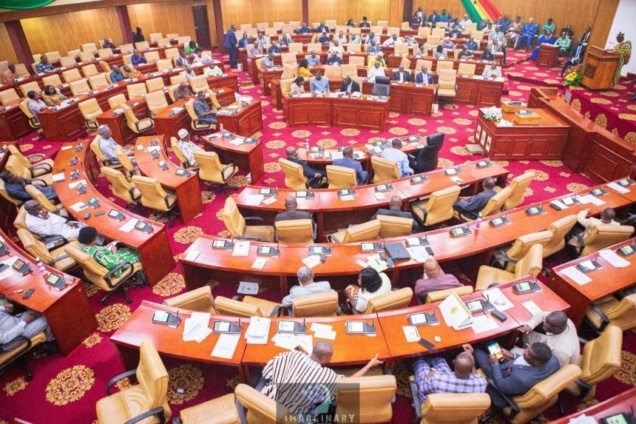 Minority demands urgent appearance of 3 ministers over floods, S.A. evacuation and visa controversy