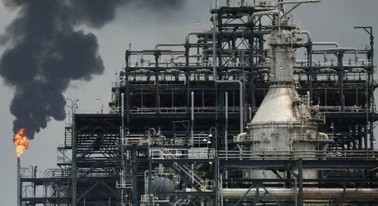 Africa’s largest refinery cuts petrol unit by 34% as exports slump 