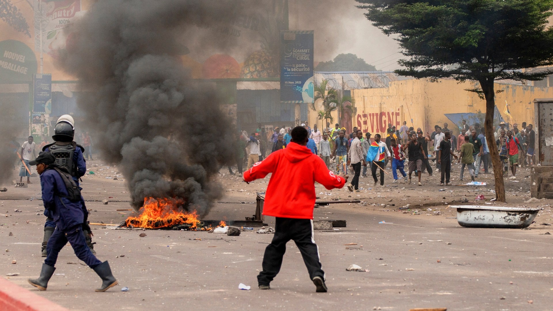 DRC: Rally against constitution change plan turns violent