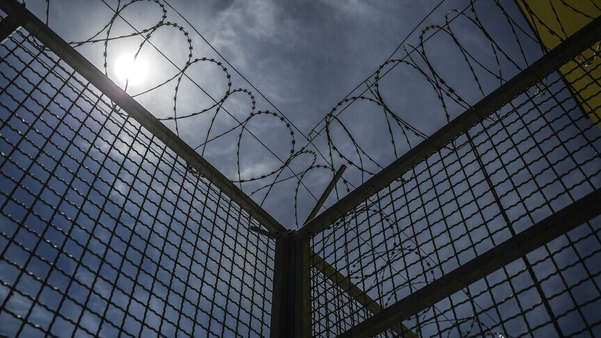 Iraq arrests dozens of officials, including lawmakers, on corruption charges