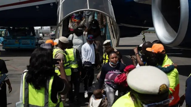 Nigeria, South Africa row over compensation for deportees