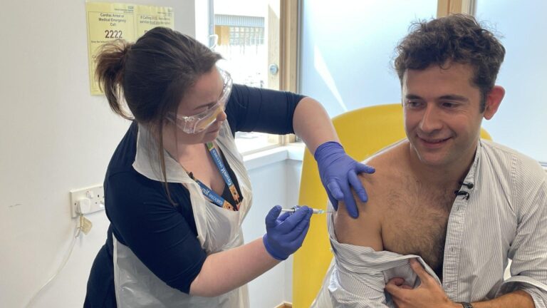 First person vaccinated during trial of new Ebola jab