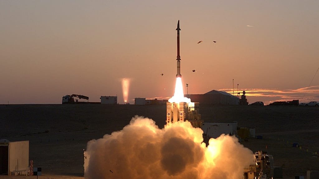 Israel signs €3 billion arms export deal with Greece, defence ministry says