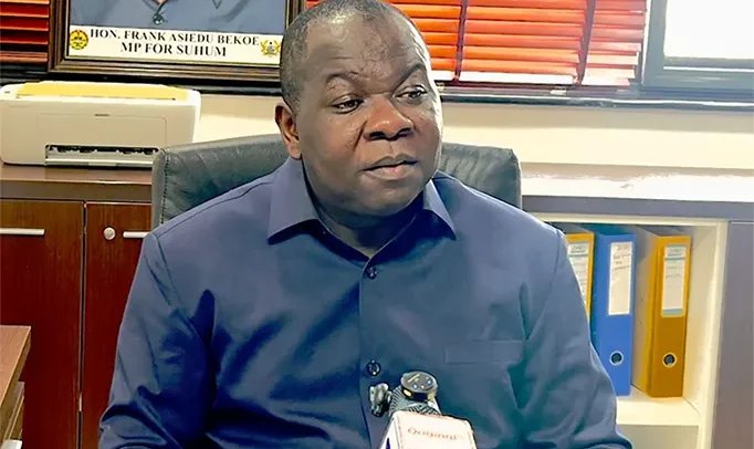 Strike: Pay 20% deprived area allowance to teachers – Minority to gov’t