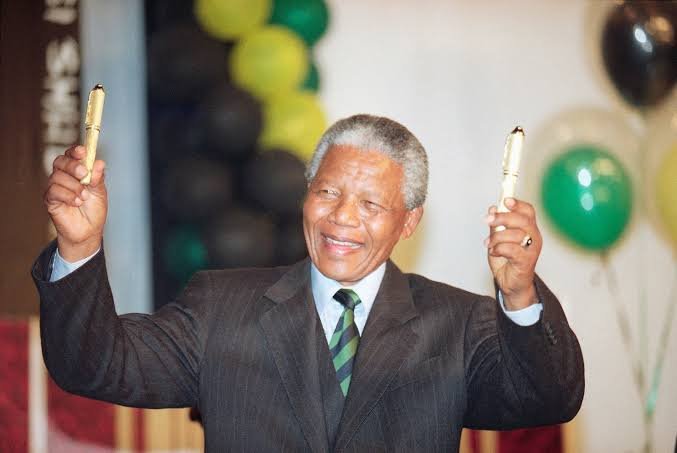 South Africa renews legal bid to stop US auction of Nelson Mandela memorabilia