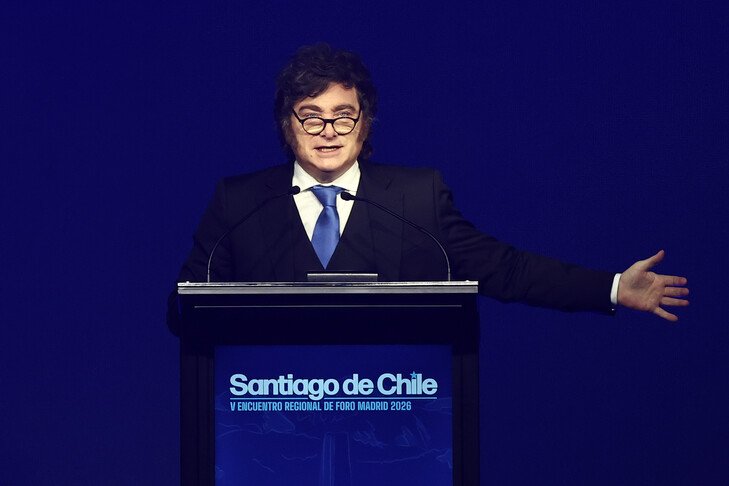 Argentinian president vows to toughen sanctions against companies exploiting Falklands oil