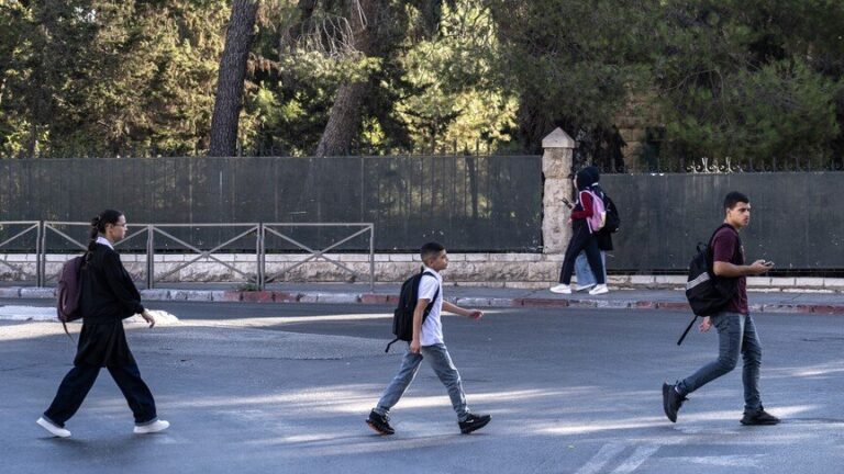 Belgian migration minister opposes bringing 13 Palestinian students from Gaza