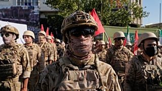 Iran sets up military training camp for volunteers in face of US threats