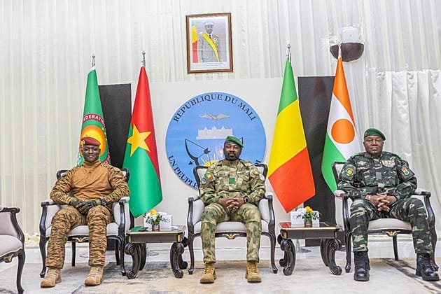 Rival JNIM and Islamic State jihadists clash in intensifying Sahel turf war