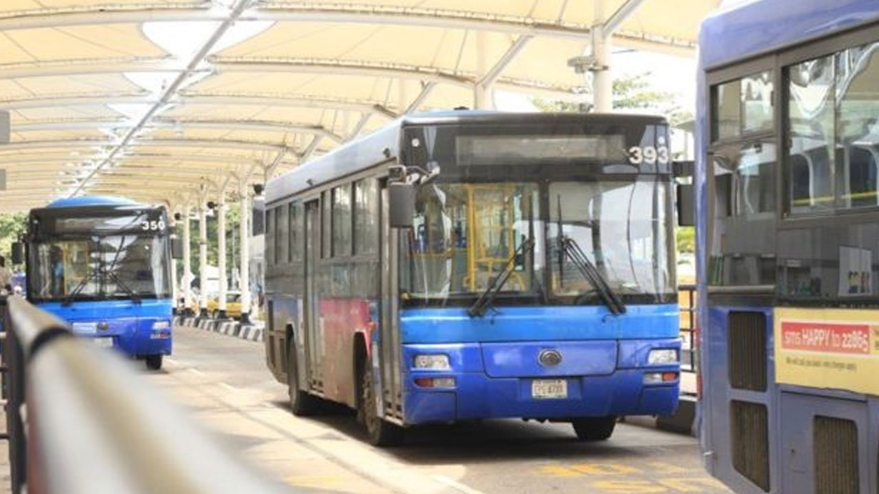 Lagos moves to phase out diesel buses, mandates CNG, EVs for regulated operators