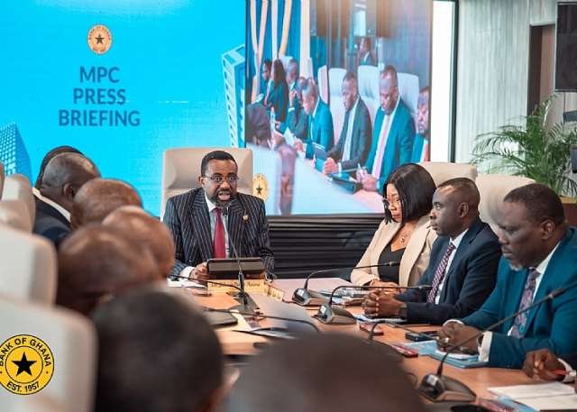 BoG reviews non-interest banking license applications for two banks