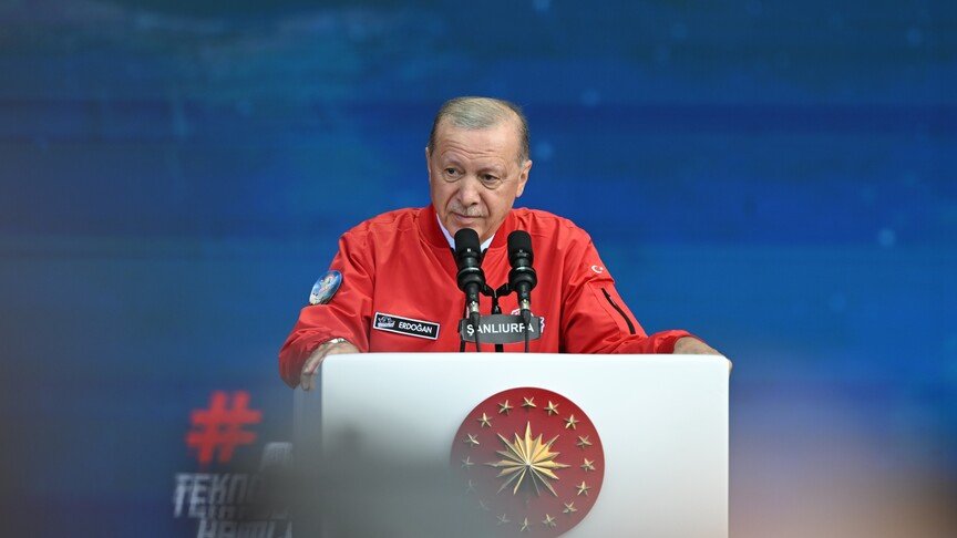 Türkiye carrying out ‘complete revolution’ in defense industry, says president